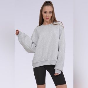 Minark Women’s Oversized Sweatshirt. Long Sleeve Fall/Winter